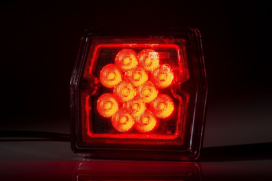 Фонарь противотуманный светодиодный FRISTOM FT-223 LED T6665 фото